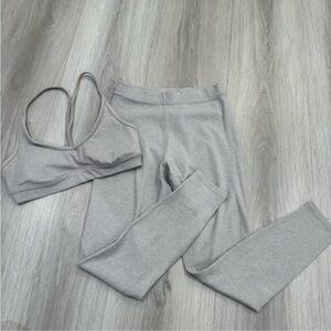 ALO Yoga Light Gray Ribbed Activewear Set